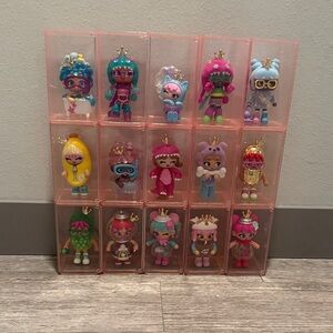 (15) XOX Kweenie Quirky Dolls Bundle